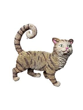 Vintage WMG 2005 Resin Beige Brown Tabby Striped Cat Textured Figurine Statue